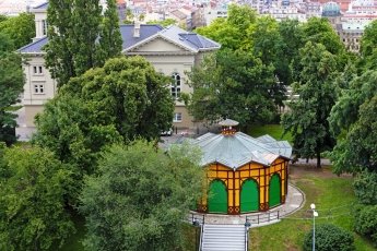 У Празі знову відкрилася найстаріша карусель у Європі — фото 1