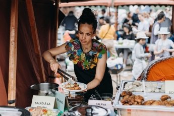 В Праге пройдет «Фестиваль посольств», на котором представят кухню и культуру десятков стран мира — фото 1