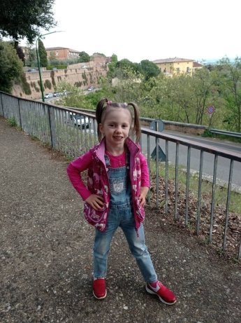 Безкоштовне лікування і толерантне суспільство: Як в Італії приймають українських дітей з інвалідністю — фото 1