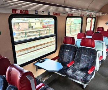 З 15 жовтня у Варшаву їздитимуть нові потяги: УЗ показала, як вони виглядають зсередини — фото 2
