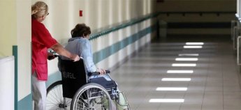 Німецька медицина: українців у Німеччині не наймають навіть доглядальницями