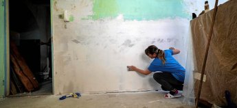 Сколько украинцев в Польше работает на должностях ниже своей квалификации