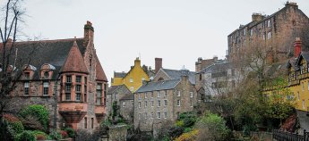 Украинские беженцы в Шотландии могут потерять бесплатное жилье