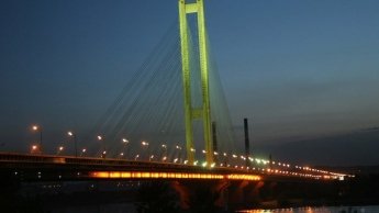 Мост через Днепр в Киеве