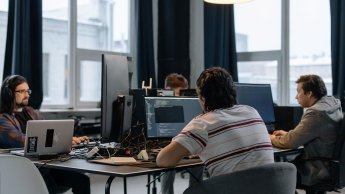 Українцям в Німеччині обіцяють безкоштовні курси SMM-спеціалістів