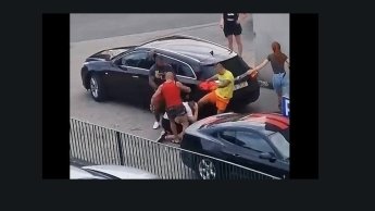 В польше бьют украинцев