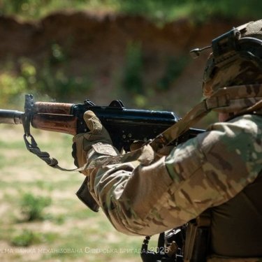 Бойцы Северской бригады на линии фронта
