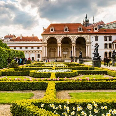В субботу в Праге можно попасть на бесплатные экскурсии по Вальдштейнскому саду