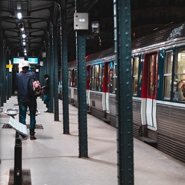 Во Франции запустят бюджетный проездной билет за 49 евро
