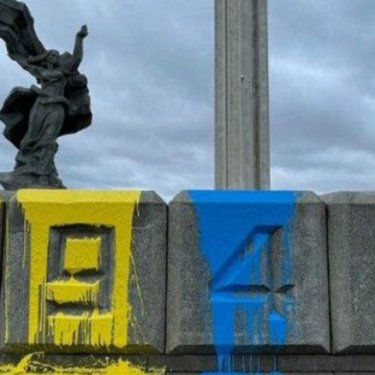 У Латвії знесуть останні радянські пам'ятники
