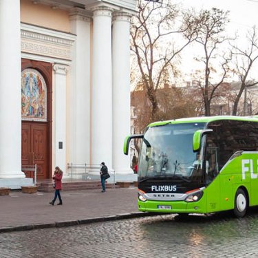FlixBus почав їздити з Києва в польський аеропорт