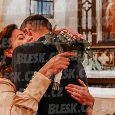 Прес-секретар президента Чехії одружився з українською біженкою
