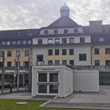В Австрії українських біженців розмістять у порожній будівлі лікарні