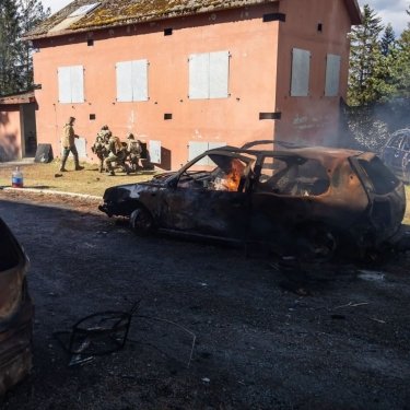 будинок у зоні боїв