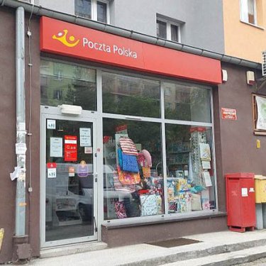 Скандал в Польше. Сотрудница почты кичится тем, что "кошмарит" украинцев