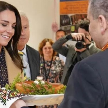 Принцесса Уэльская посетила украинских беженцев в Британии
