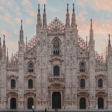 Італія. В Мілані організовано літні курси італійської мови та майстер-класи