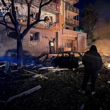 Зруйнований дім у Києві після атаки РФ 19 липня
