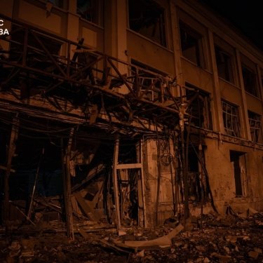 Дом в Киеве разрушенный ракетной атакой РФ