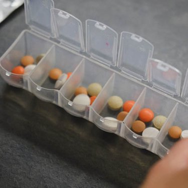 Власти Чехии признали нехватку лекарств в стране