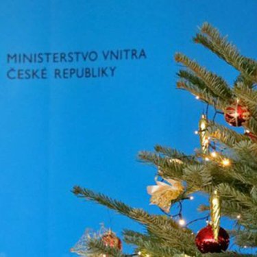 МВС Чехії опублікувало графік прийому іноземців у період зимових свят
