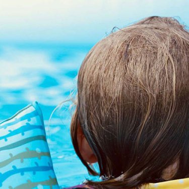 В Кракове приглашают на бесплатные семейные занятия по плаванию