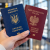 Паспорти Польщі та України
