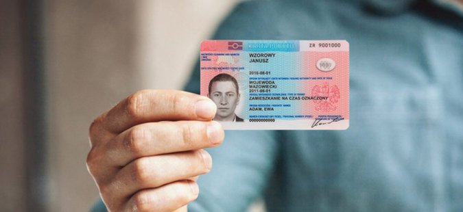 З 1 квітня українці зможуть подавати документи на карту побуту у Польщі